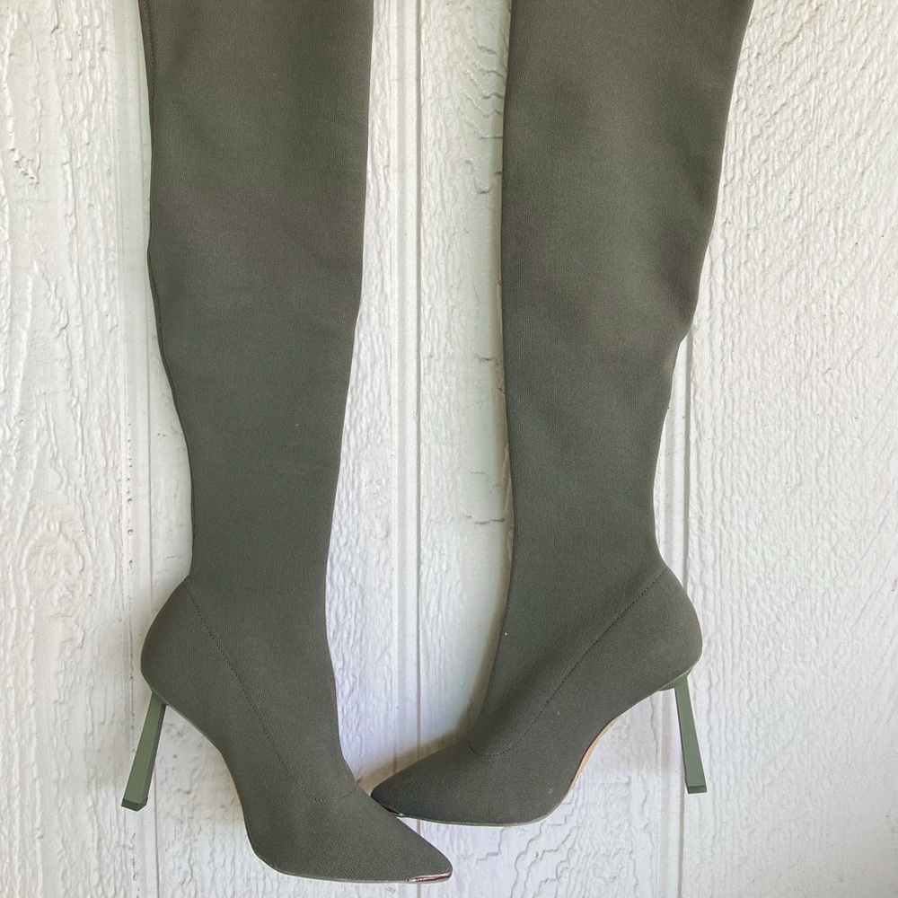 Elegant Olive Green Over-the-Knee Boots